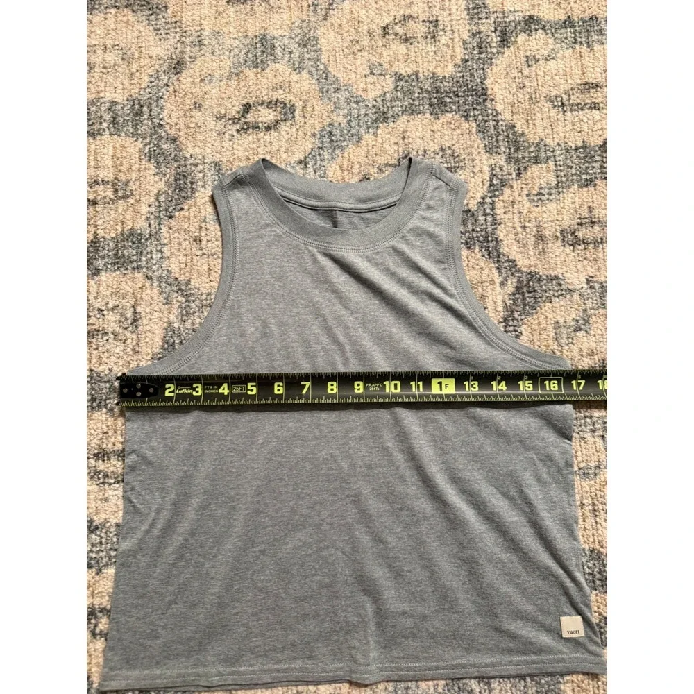 Vuori Women's Energy Top Size XS Excellent Condition - Picture 3 of 3